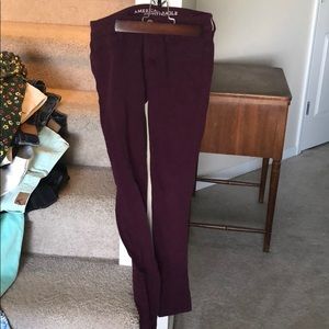 Burgundy AEO jeggings